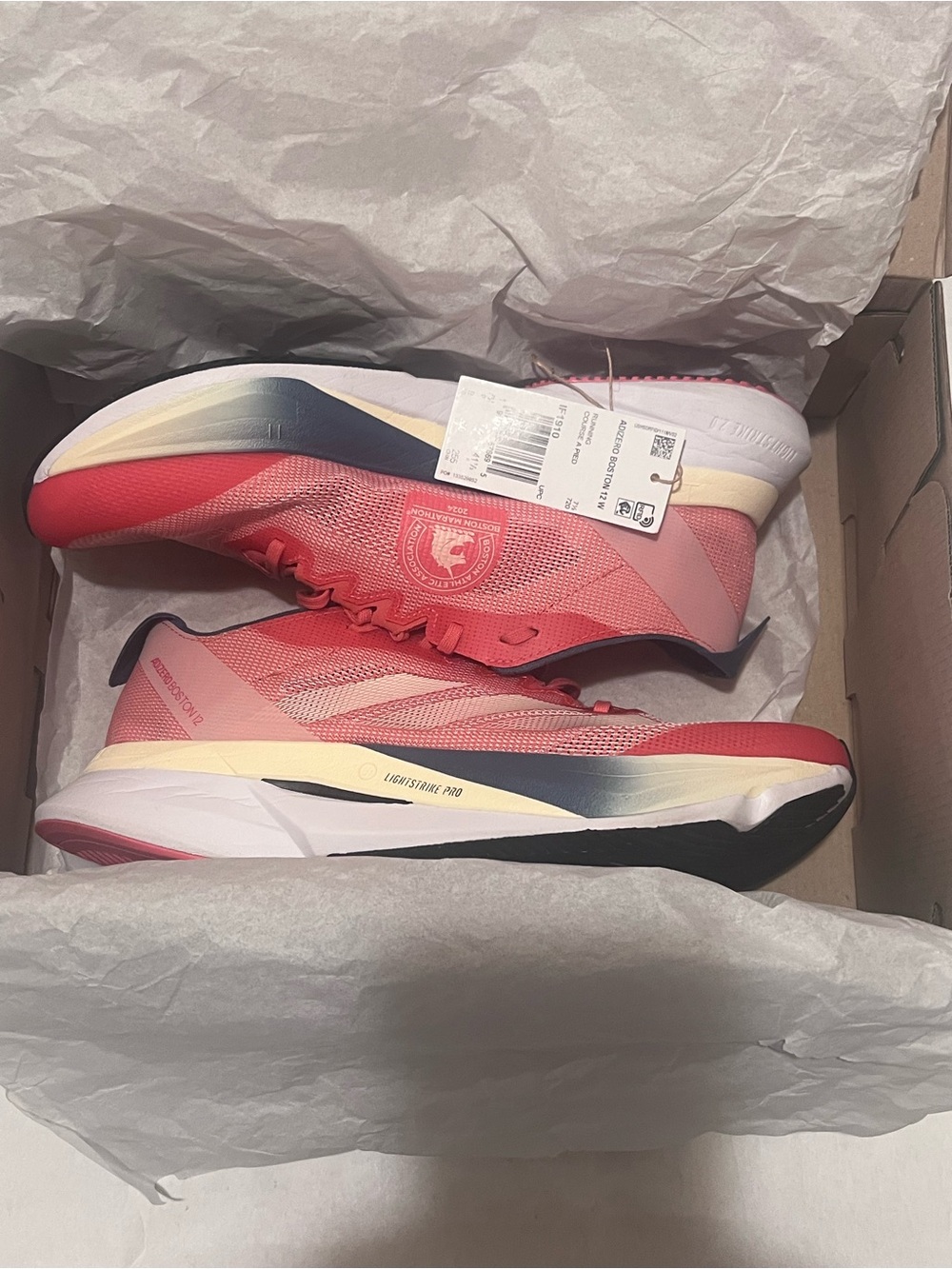 Adidas Adizero Boston 12 Preloved Scarlet/Wonder White/Preloved Ink Size 9 - Picture 10 of 11